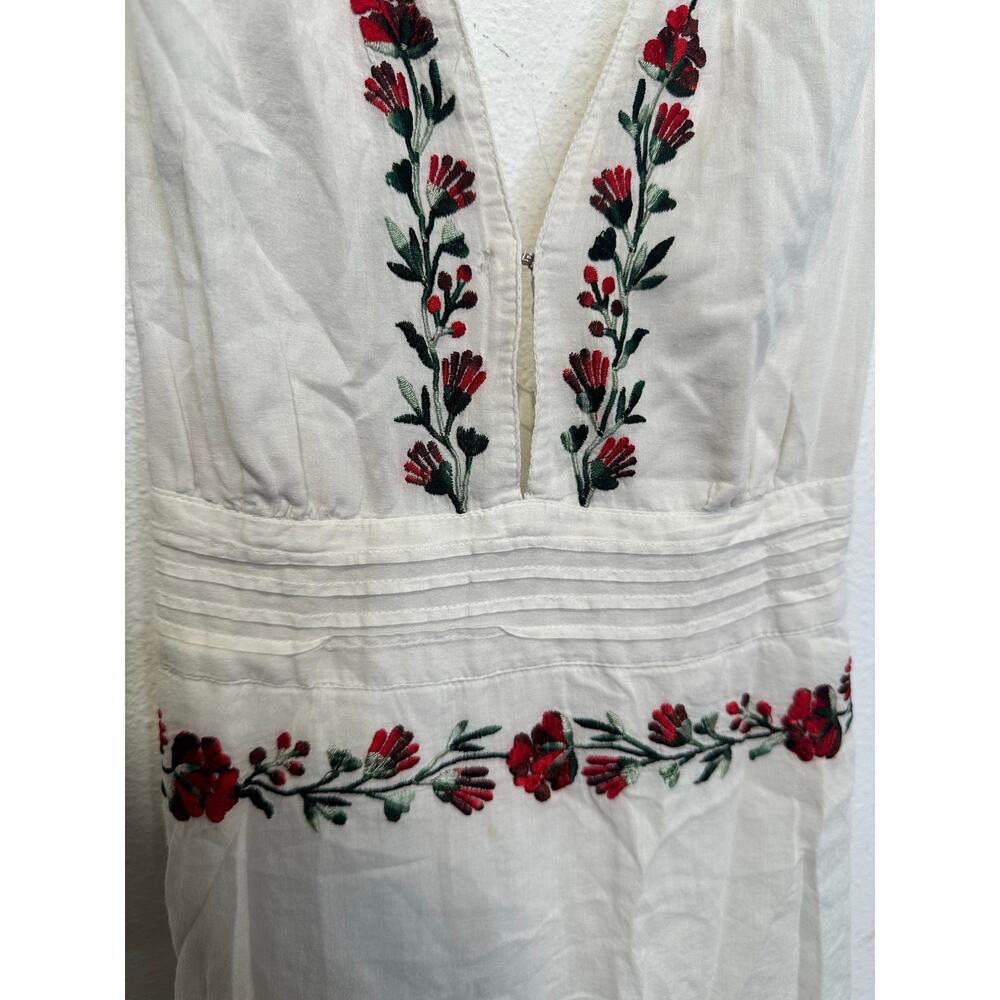 SAYLOR White Red Floral Embroidered Criss-Cross Back Tie Flowy Dress sz Medium - Picture 5 of 10